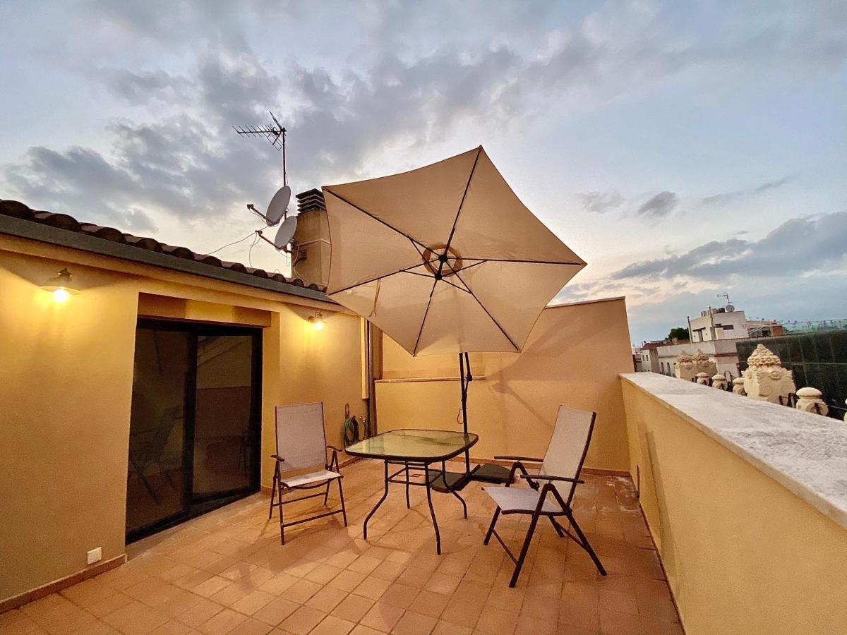 Spiral Stairs Duplex Apartment ฟิกวยเรส ภายนอก รูปภาพ